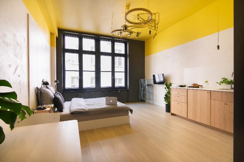 Bike Up Aparthotel Breslavia Esterno foto